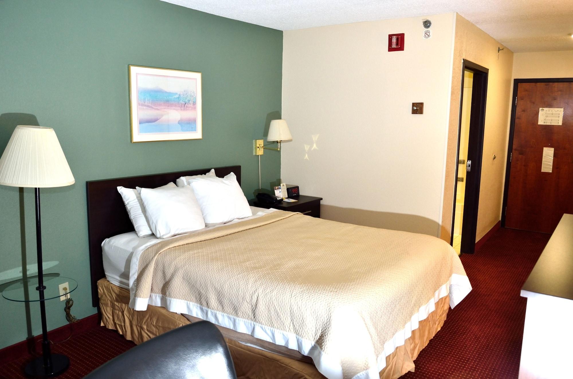 Days Inn By Wyndham Glasgow Bagian luar foto